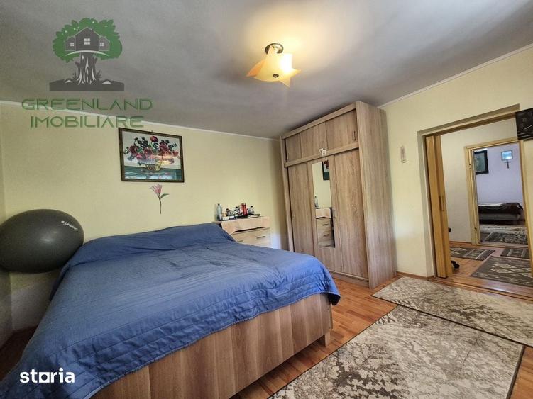 Casă cu 3 camere cu Teren 640 Mp în Bucium