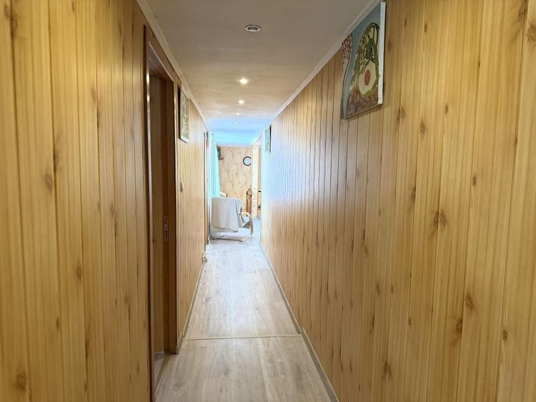 Apartament cu 4 camere decomandat, mobilat în Valea Alba