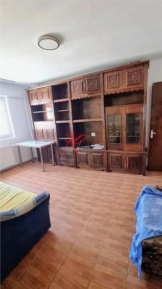 Garsonieră semidecomandată în Teiul Doamnei
