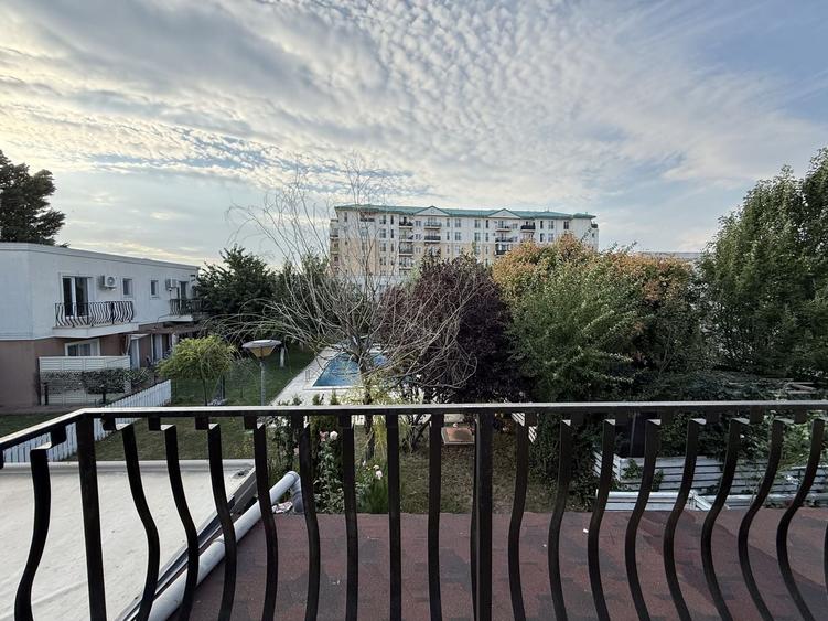 Casă individuală cu 3 camere cu Piscina în Ștefăneștii de Jos