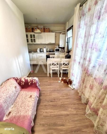 Apartament cu 3 camere decomandat în Borhanci
