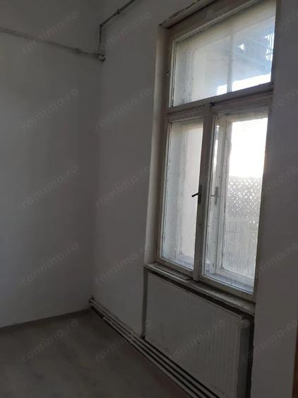 Apartament cu 2 camere nedecomandat în Iosefin