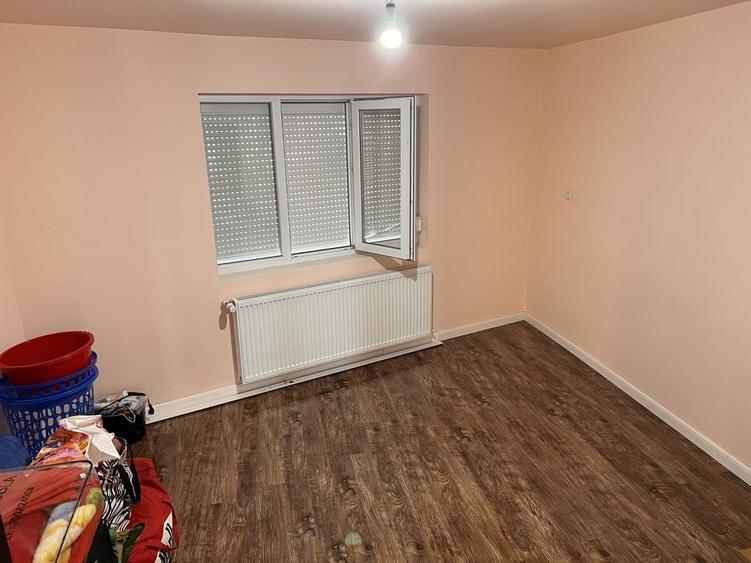Casă cu 2 camere în Central