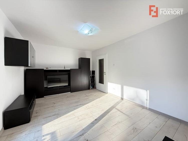 COMISION 0 % Apartament 3 camere decomandat | 63 mp | Etaj 3 | Girocului - 12
