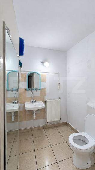 Apartament cu 4 camere decomandat în Călan