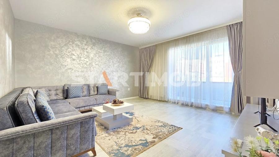 Apartament cu 3 camere decomandat în Tractorul