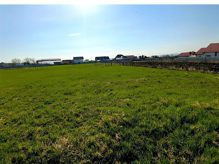 Teren Construcții intravilan de 7200 mp, în Central