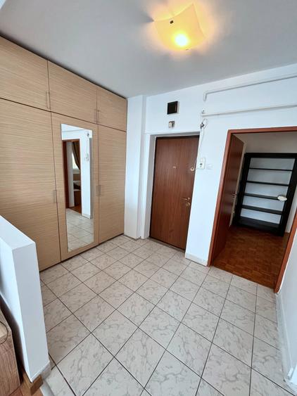 Apartament cu 3 camere cu priveliste spre Parcul Central - 14
