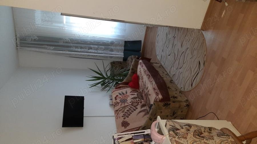 Casă cu 5 camere cu Teren 550 Mp în Sulina