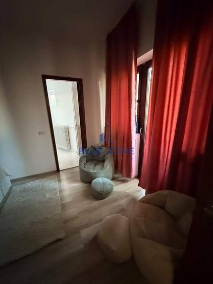 Apartament cu 2 camere decomandat în Națiunile Unite