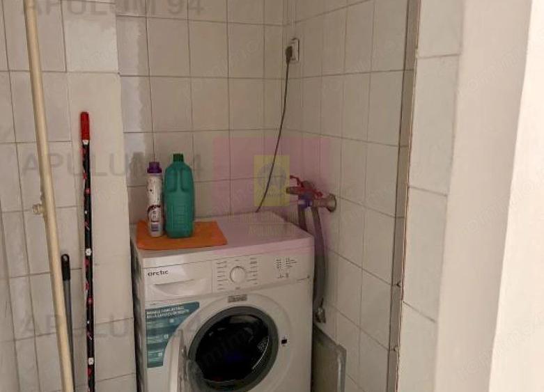 Apartament cu 3 camere decomandat în Sebastian