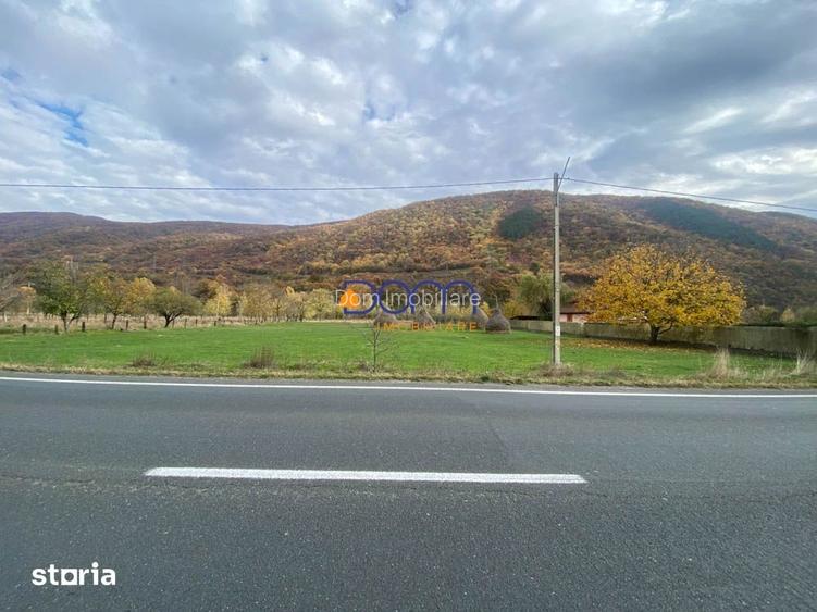 Teren intravilan de vanzare Baile Herculane - Mehadia la E70