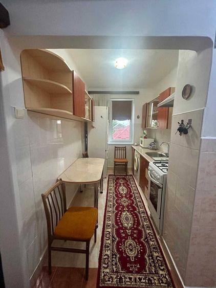 Apartament cu 2 camere nedecomandat în Central