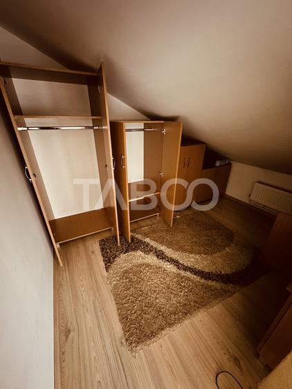 Apartament cu 5 camere semidecomandat, mobilat în Lazaret