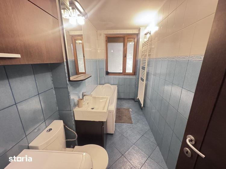 Apartament cu 3 camere decomandat în Cornișa