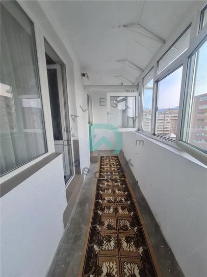 Apartament cu 2 camere semidecomandat în Vlahuță