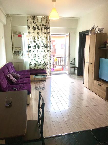 Apartament cu 2 camere semidecomandat în Militari