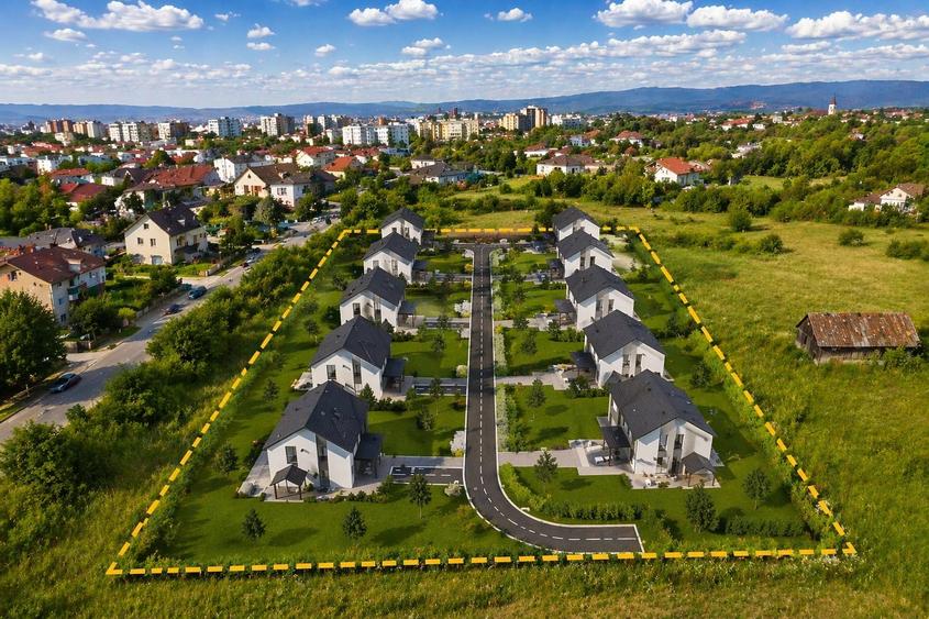 Teren Construcții de 4950 mp, în Cetate