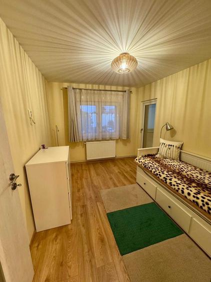 Apartament cu 4 camere decomandat în Mărăști