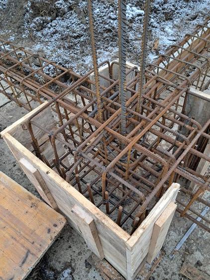 Casă cu Teren 650 Mp în Semicentral