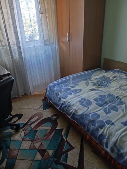 Apartament cu 2 camere decomandat în CET