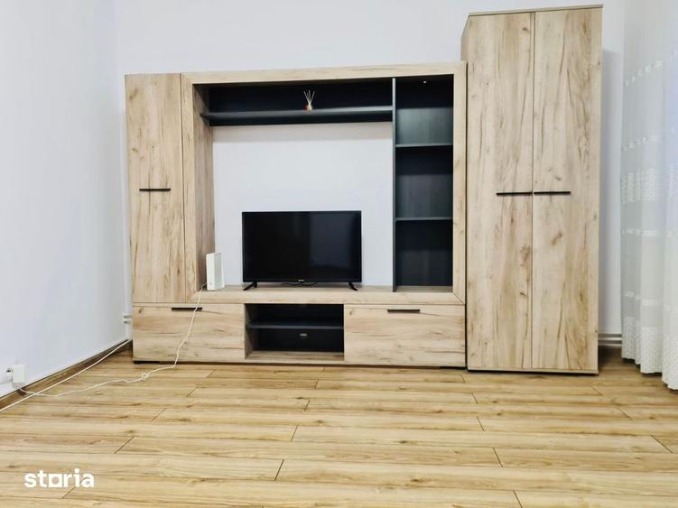 Apartament cu 2 camere decomandat în Broșteni