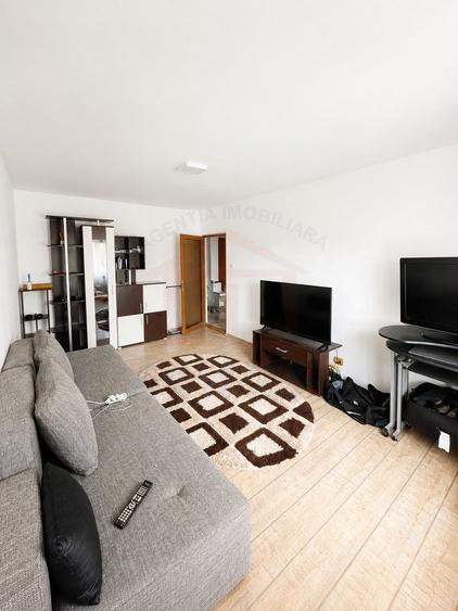 Apartament cu 2 camere decomandat, mobilat în Mazepa 1