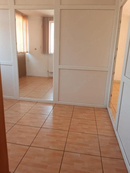 Spațiu comercial, de 50 mp, în Central