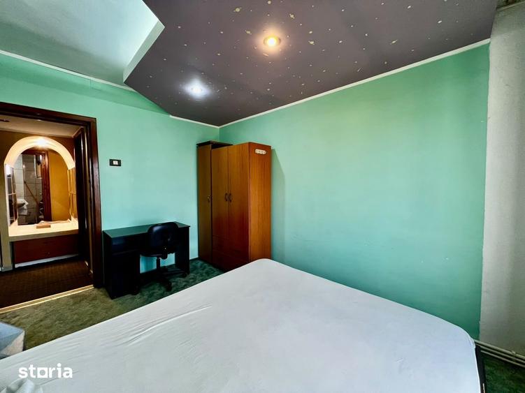 Apartament cu 4 camere în Central