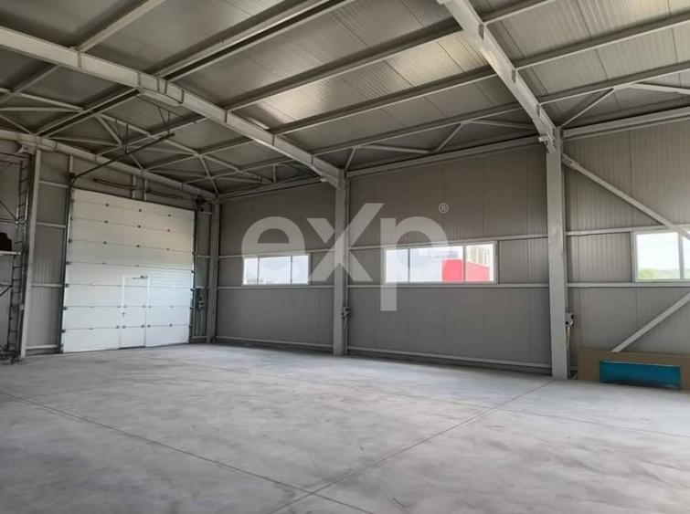 Spațiu comercial, de 400 mp, în Central