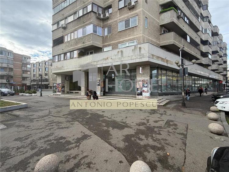Spațiu comercial, de 553 mp, în Ultracentral
