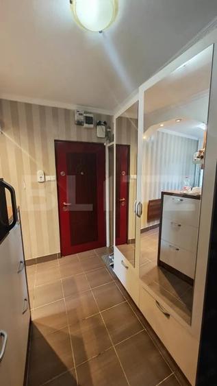 Apartament cu 2 camere semidecomandat în Rogerius