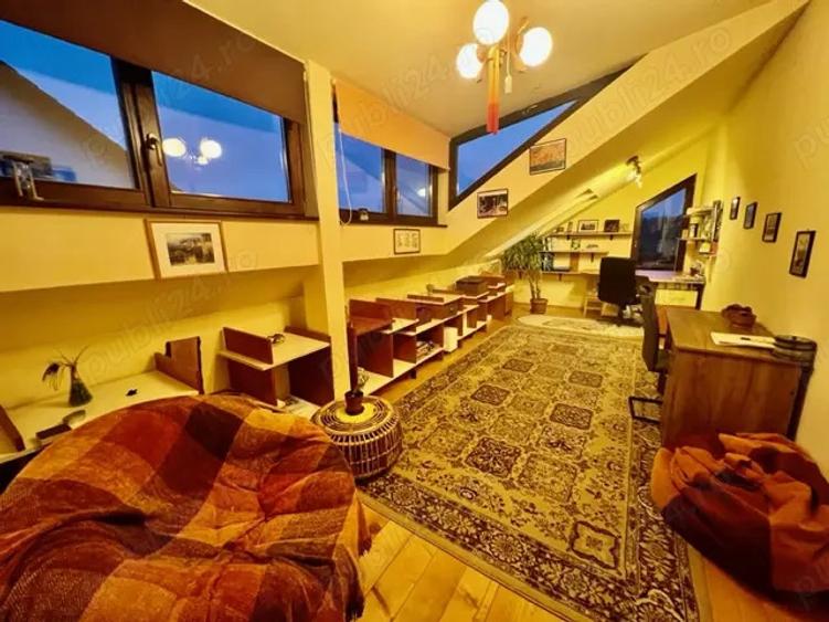 Casă cu 3 camere cu Teren 700 Mp în Corunca