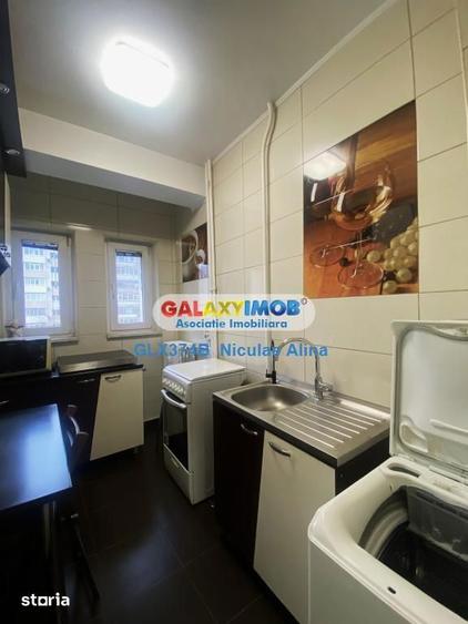 Apartament cu 2 camere semidecomandat, mobilat în Tei
