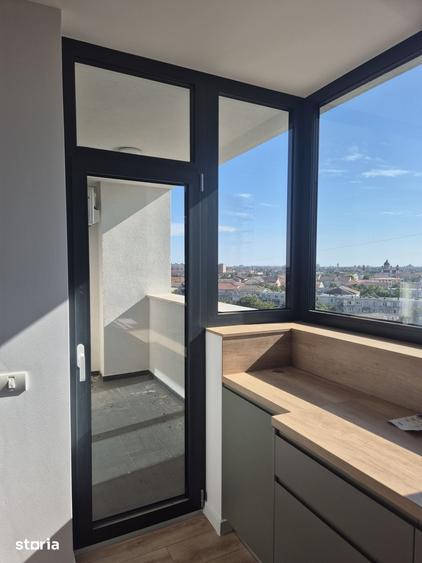 Apartament cu 2 camere decomandat în Torontalului