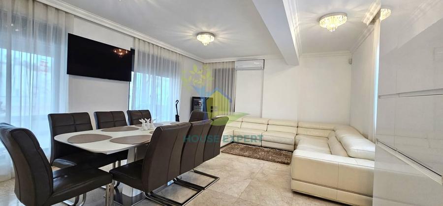 Apartament cu 5 camere decomandat, mobilat în Aviației