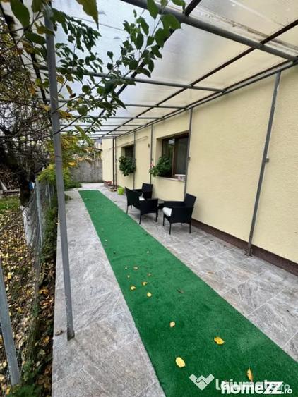 Casă cu 5 camere cu Teren 1310 Mp în Central