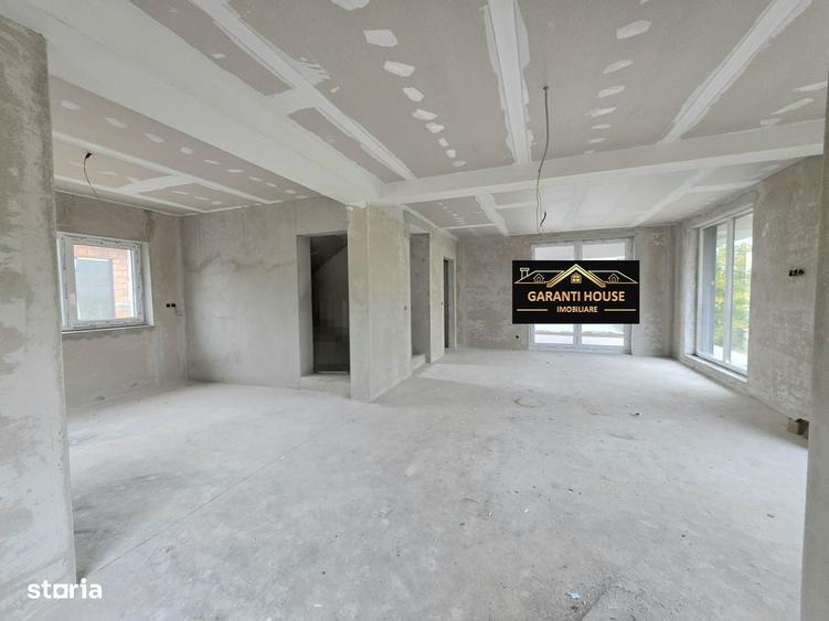 Casă cu 4 camere cu Teren 550 Mp în Valea Borcutului