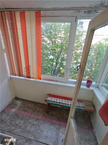 Apartament cu 2 camere decomandat, mobilat în Unirii Sud