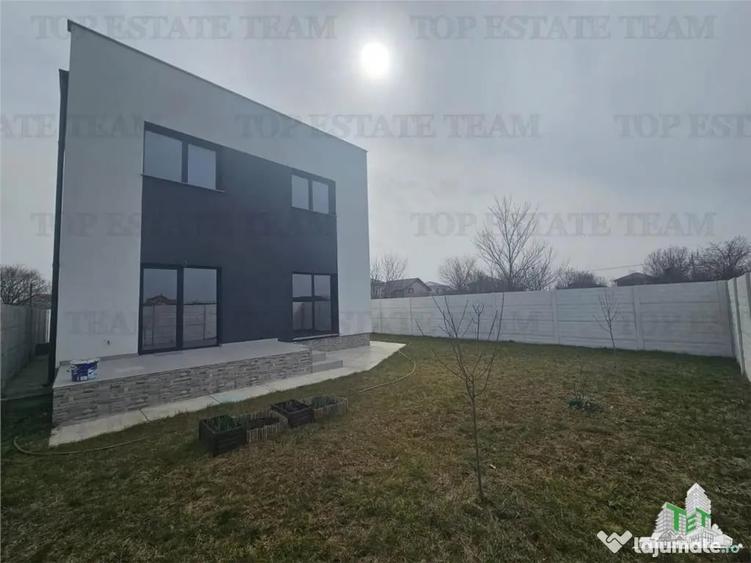 Casă cu 4 camere cu Teren 400 Mp în Dragomirești-Deal