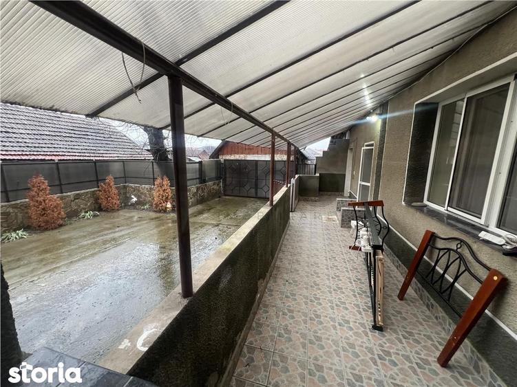 Casă cu 3 camere cu Teren 988 Mp în Sântandrei