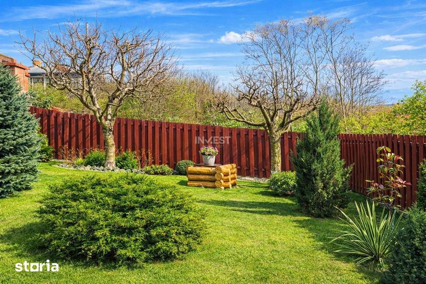 Casă cu 7 camere cu Teren 825 Mp în Bucium