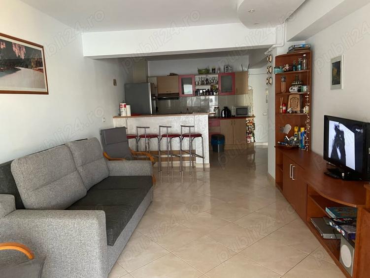 Apartament cu 2 camere semidecomandat în Central
