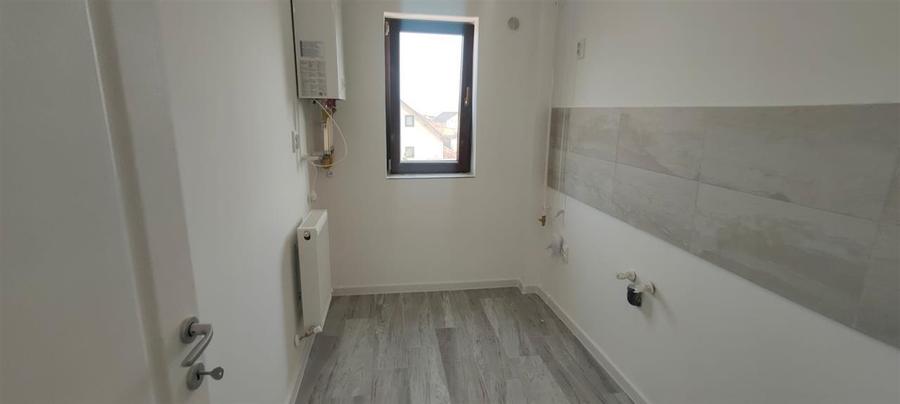 Apartament cu 2 camere semidecomandat în Cug