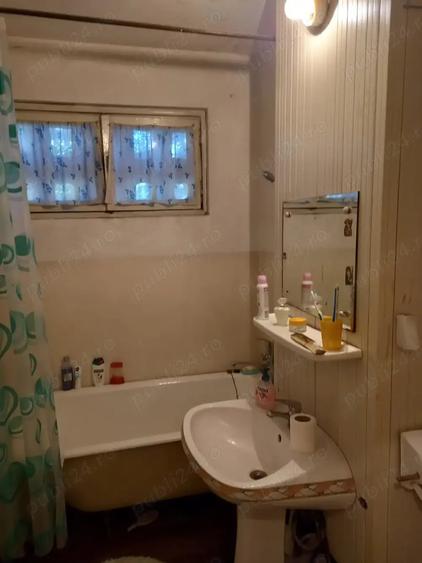 Apartament cu 3 camere decomandat în Luncă