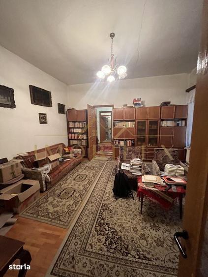 Casă cu 3 camere cu Teren 435 Mp în Plopilor