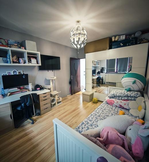 Apartament cu 2 camere semidecomandat în Nord