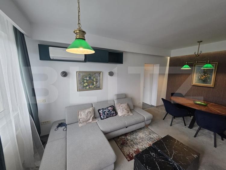 Apartament 3 camere, semidecomandat, zona Parcul Central - 1