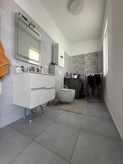 Duplex cu 4 camere cu Teren 335 Mp în Șag