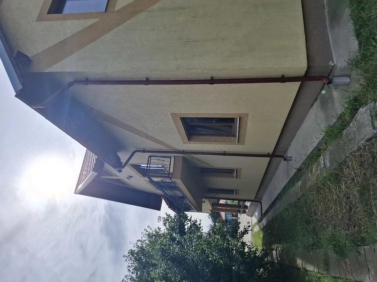 Casă cu Teren 1700 Mp în Central